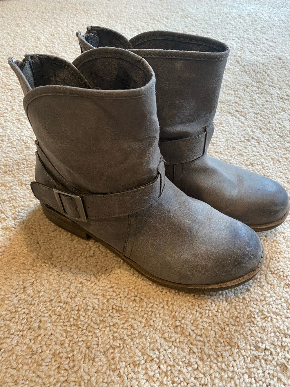 Women's Gray Buckle Ankle Booties